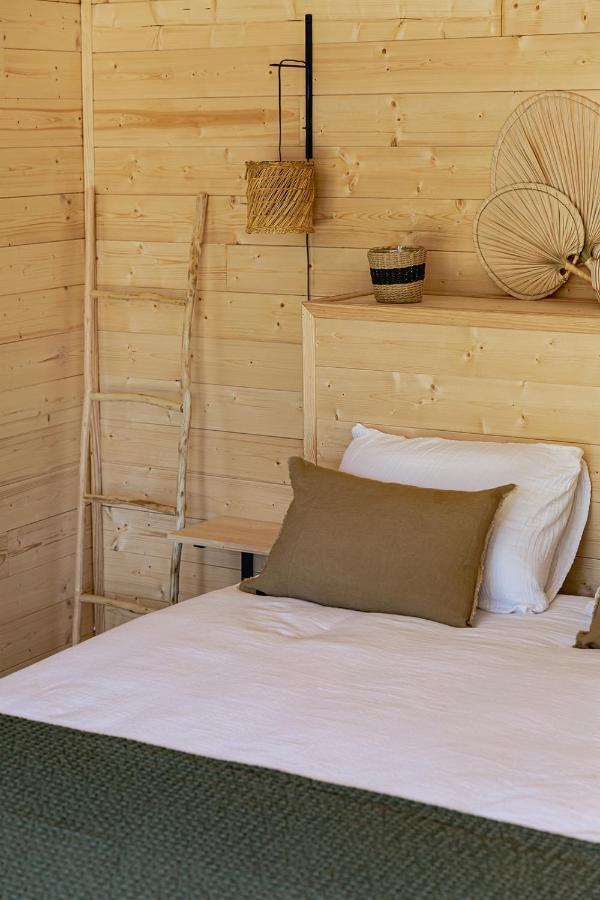 Les Lodges De Malbrough Aire-sur-la-Lys Exterior foto